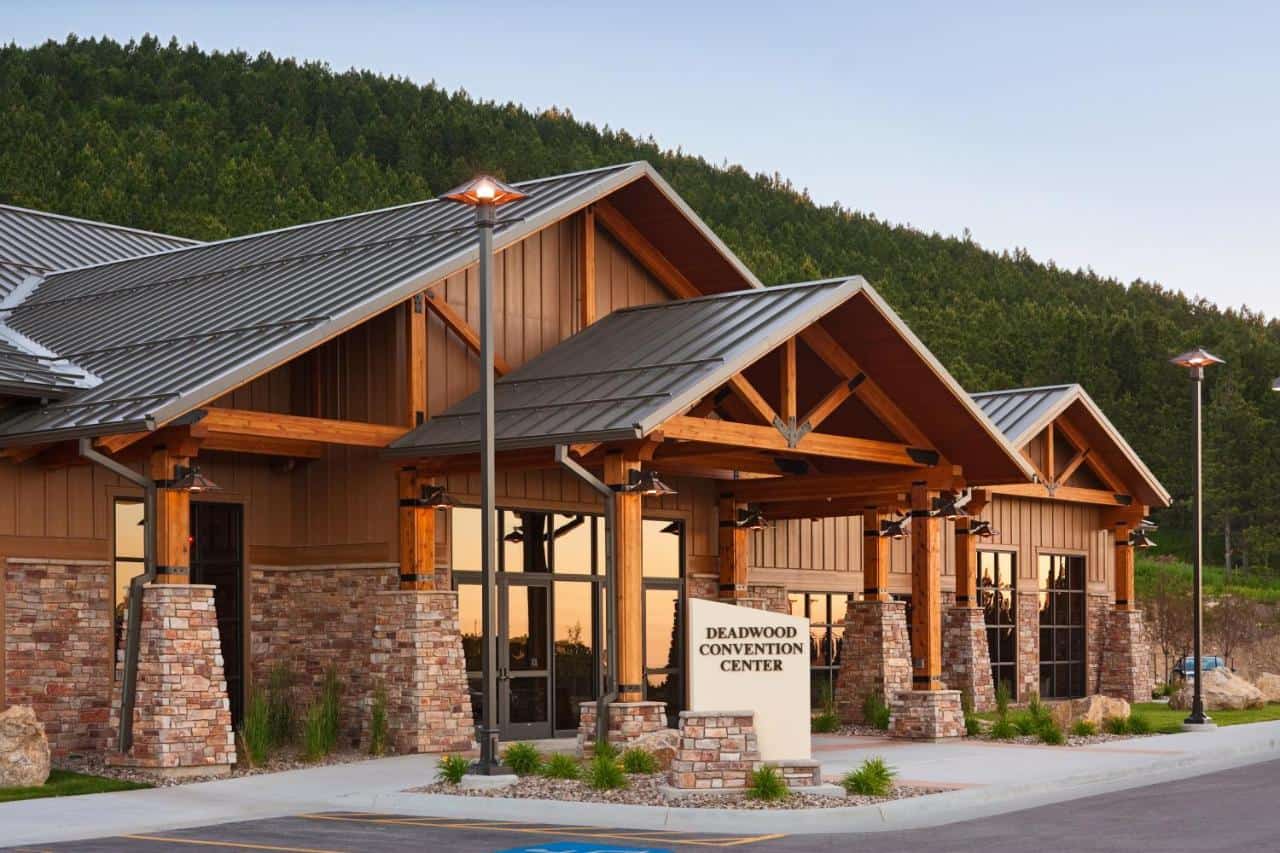 The Lodge at Deadwood - an upscale award-winning lodging, dining, and casino entertainment