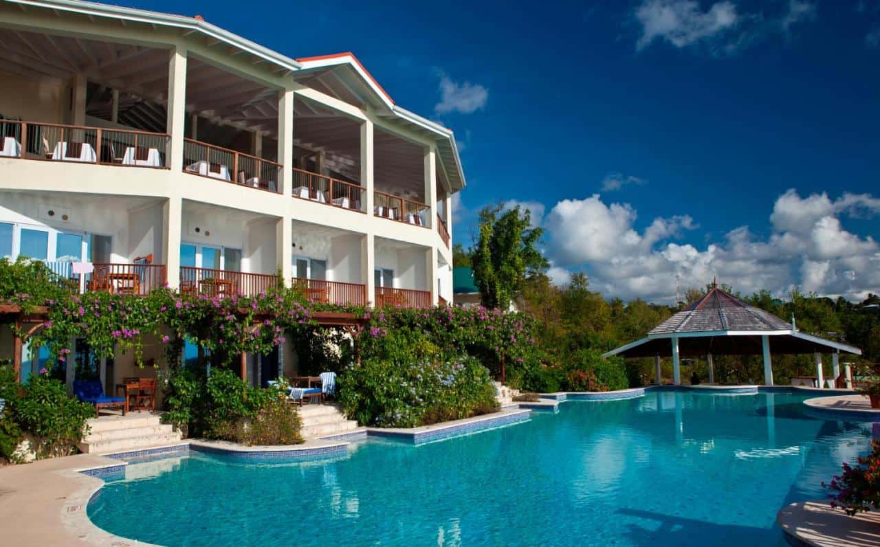 Calabash Cove Resort and Spa - Adults Only - a stylish resort spa2
