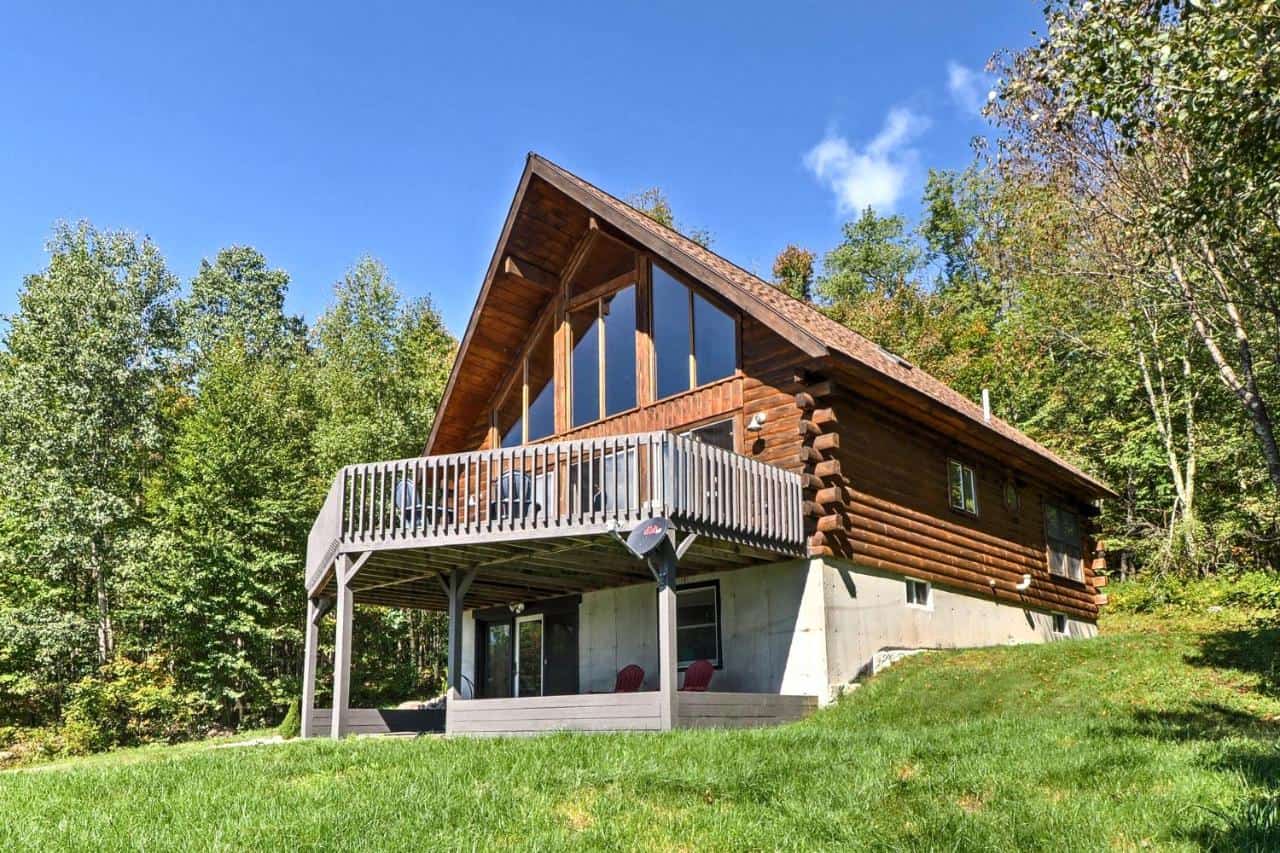 Catskill Chalet Cabin about 3 Mi from Belleayre Resort! - one of the most Instagrammable holiday homes in Catskills 