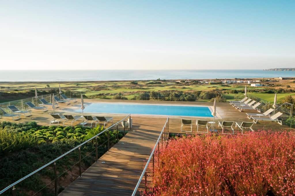 Palmares Beach House Hotel - Adults Only - a bright, intimate and quiet hotel ideal for those who love outdoor sports