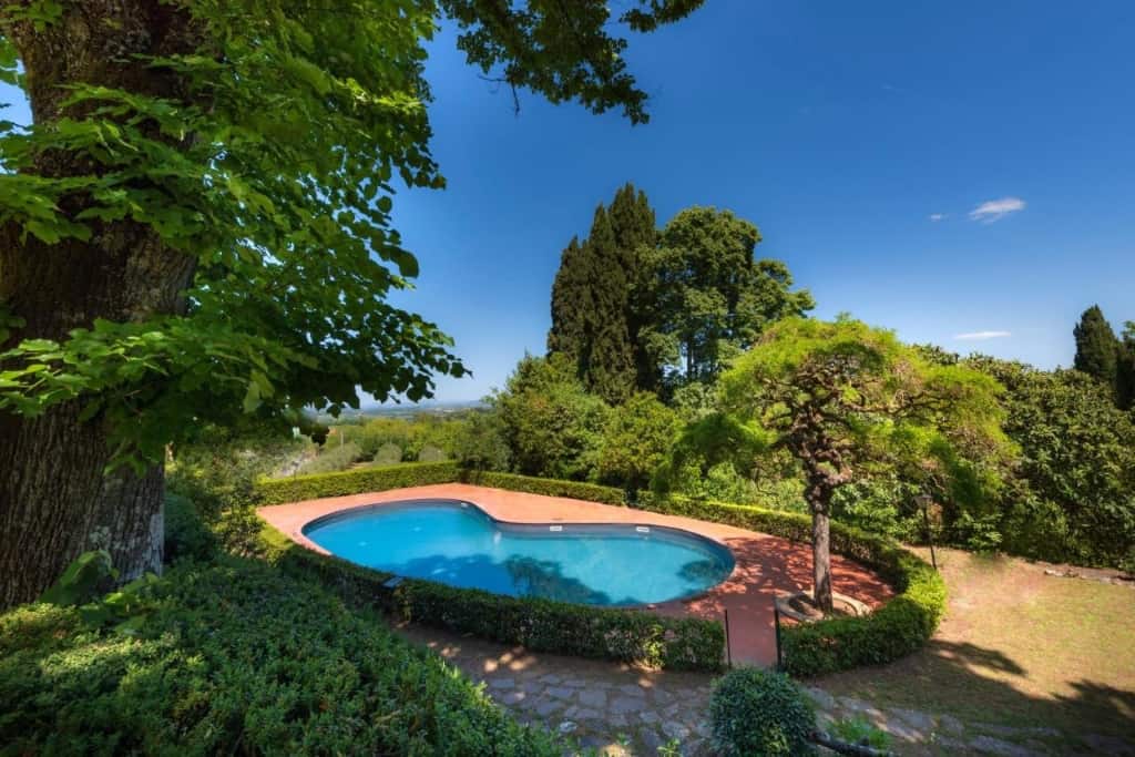 Villa Scacciapensieri Boutique Hotel - a charming, stunning and pet-friendly hotel in close proximity to local popular attractions