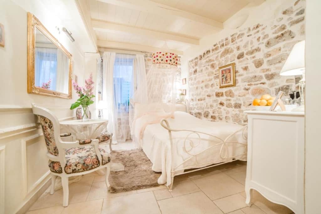 Villa Segalla - a cozy, graceful and charming B&B well known for having a great location to explore around the city