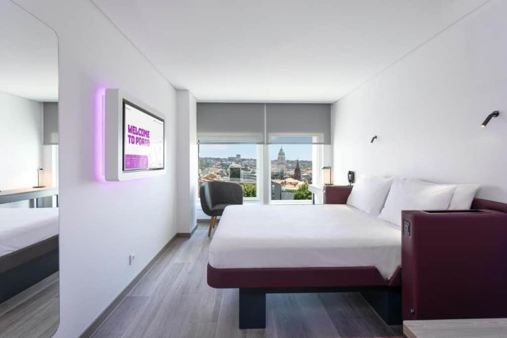 YOTEL Porto - a bright, tech-savvy and modern hotel within walking distance of the local popular attractions 