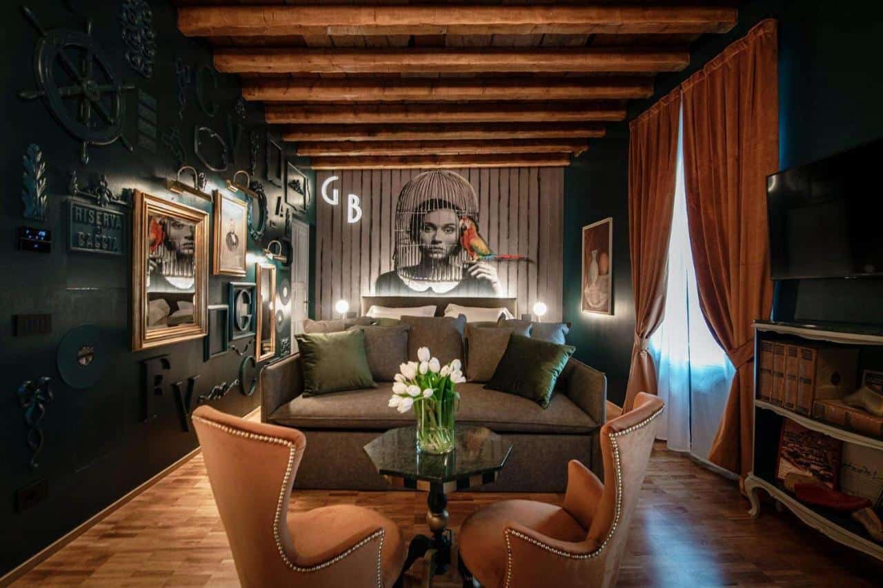 Aurum - Como Luxury Suites - a cool and eclectic guesthouse