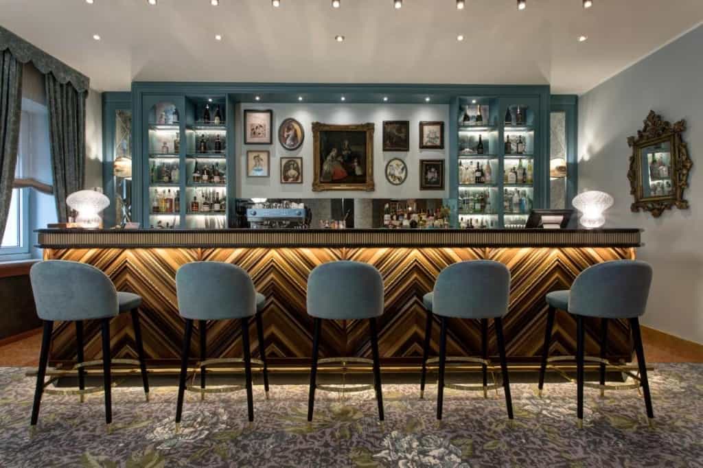 Hotel Indigo Verona - Grand Hotel Des Arts, an IHG Hotel - a contemporary and trendy hotel with Insta-worthy features perfect for Millennials and Gen Zs