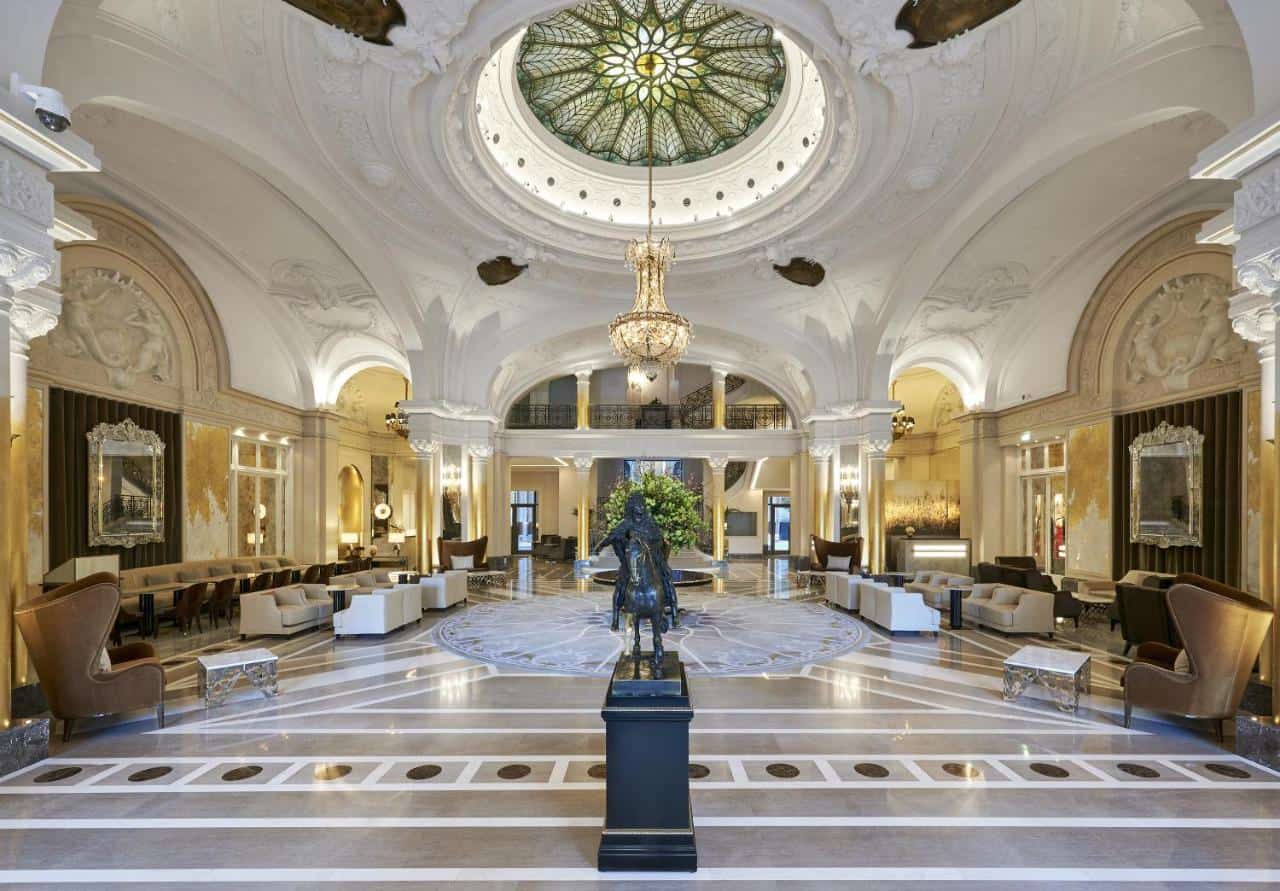 Hôtel de Paris Monte-Carlo - an elegant, sophisticated and palatial hotel2