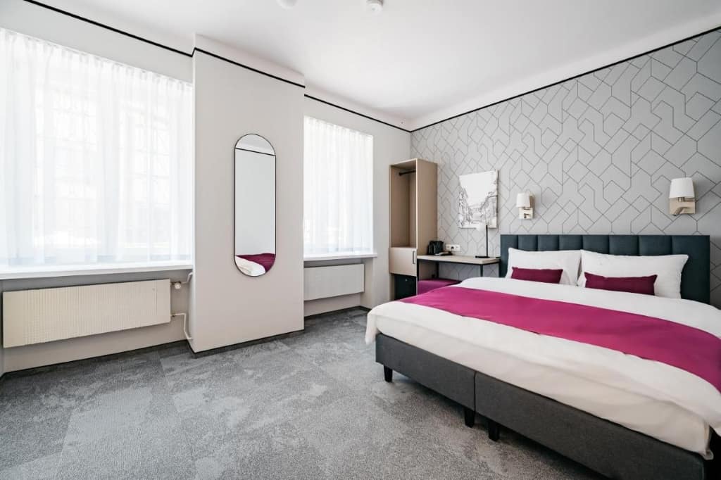 Jess Hotel & Spa Warsaw Old Town – Śródmieście - a stunning, lavish and contemporary where guests can experience a rejuvenating stay
