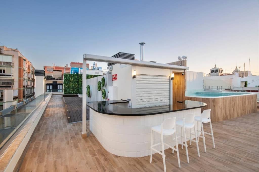 Odyssey Rooms Alicante - a sleek, quirky-chic and urban accommodation surrounded by an array of shops, restaurants and bars