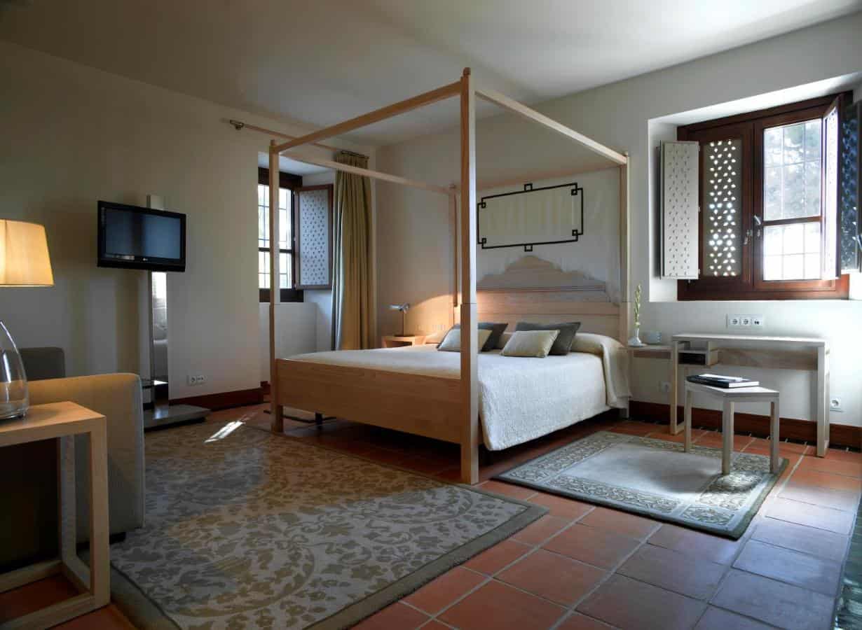 Parador de Granada -an iconic special hotel1
