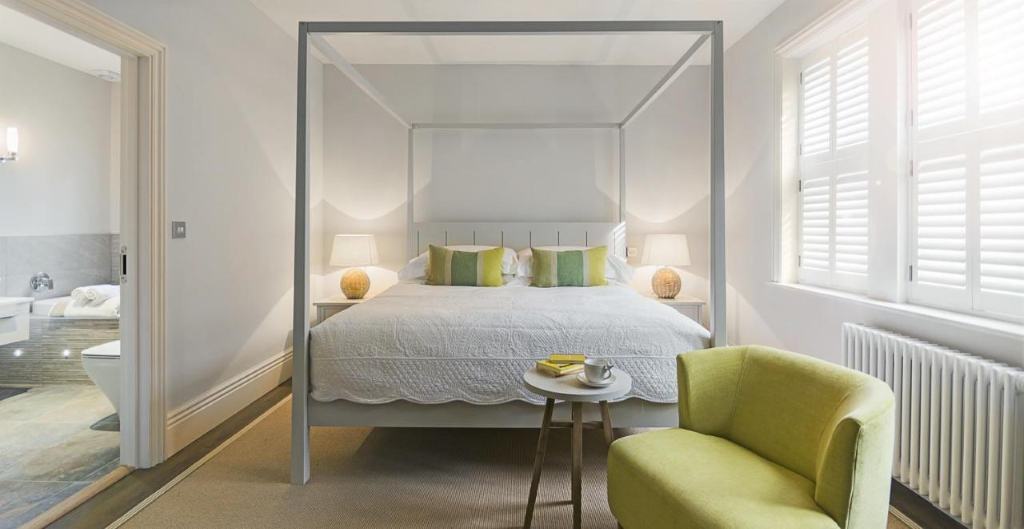 Brocco On The Park Boutique Hotel - a stylish, award-winning and bright boutique hotel featuring a Michelin Guide listed restaurant