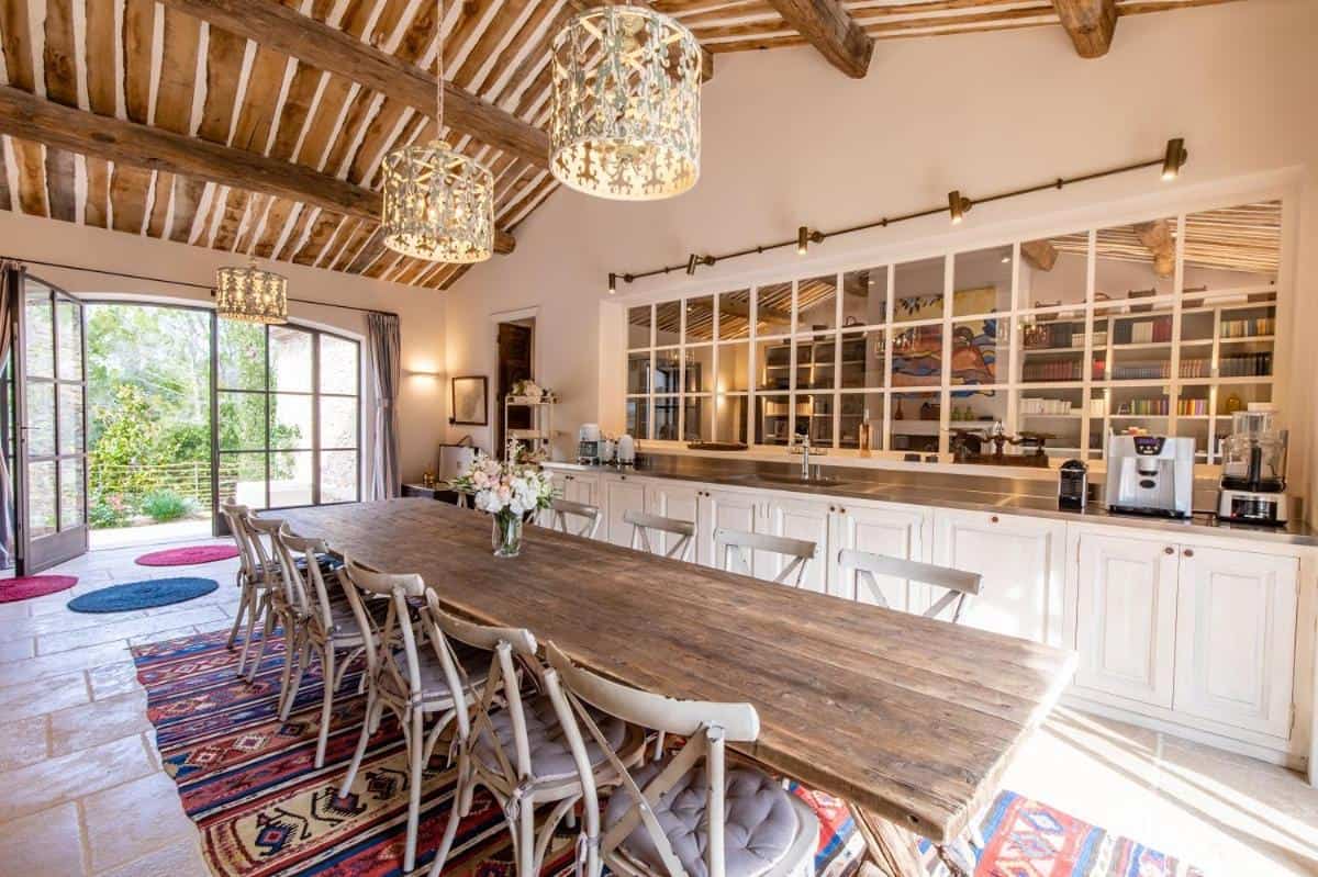 Château de Berne - an upscale and naturalist place to stay in Provence1