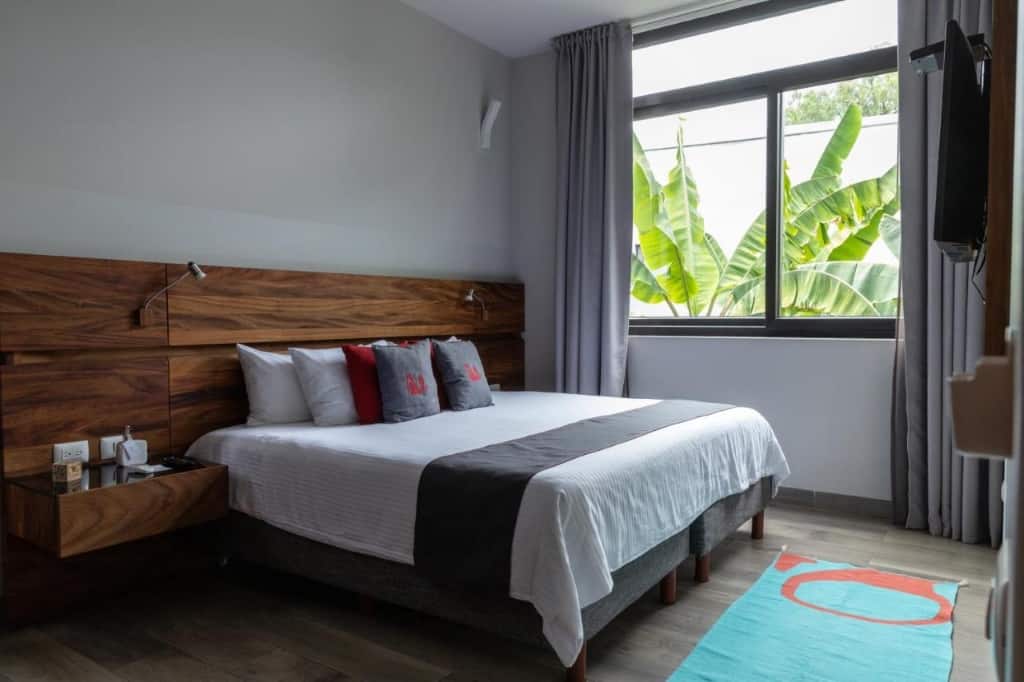 El Callejón Hotel Boutique - a modern, stylish and petite accommodation moments away from an array of coffee shops and restaurants