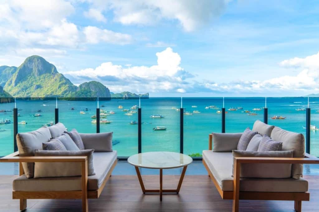 H Hotel El Nido - Vegetarian Vegan Hotel - a sleek, elegant and modern hotel surrounded by several restaurants, bars and shopping boutiques 