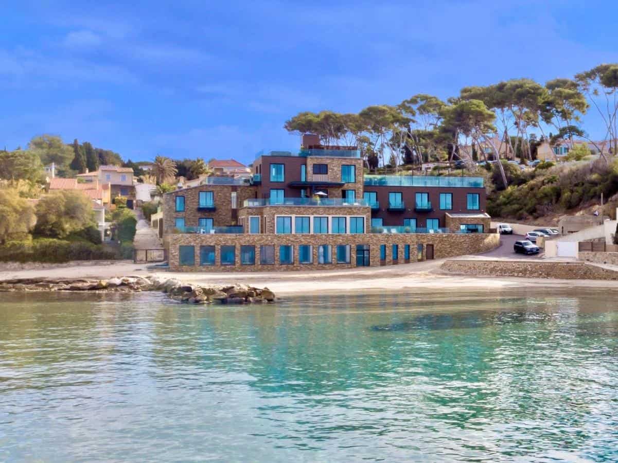 Hostellerie La Farandole - a sophisticated and elegant seafront hotel