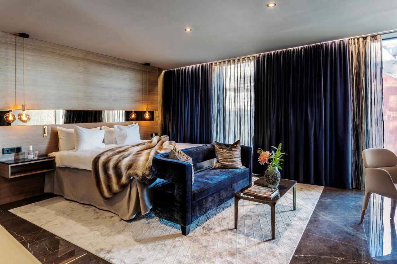 Hotel Riverton - an intimate and sleek independent-design hotel1