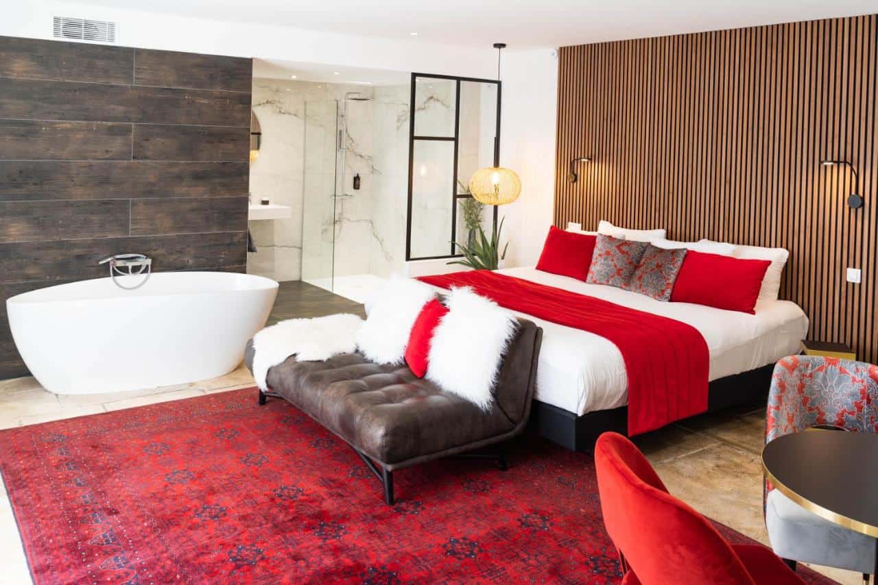 Le Confidentiel Hôtel & SPA - a polished and recently renovated boutique hotel1