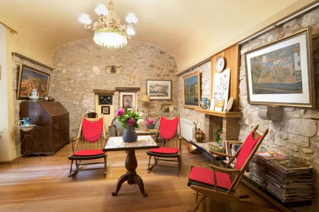 Pensió Bellmirall - a charming, historic and antique-style accommodation designed to feel like a home-away-from-home