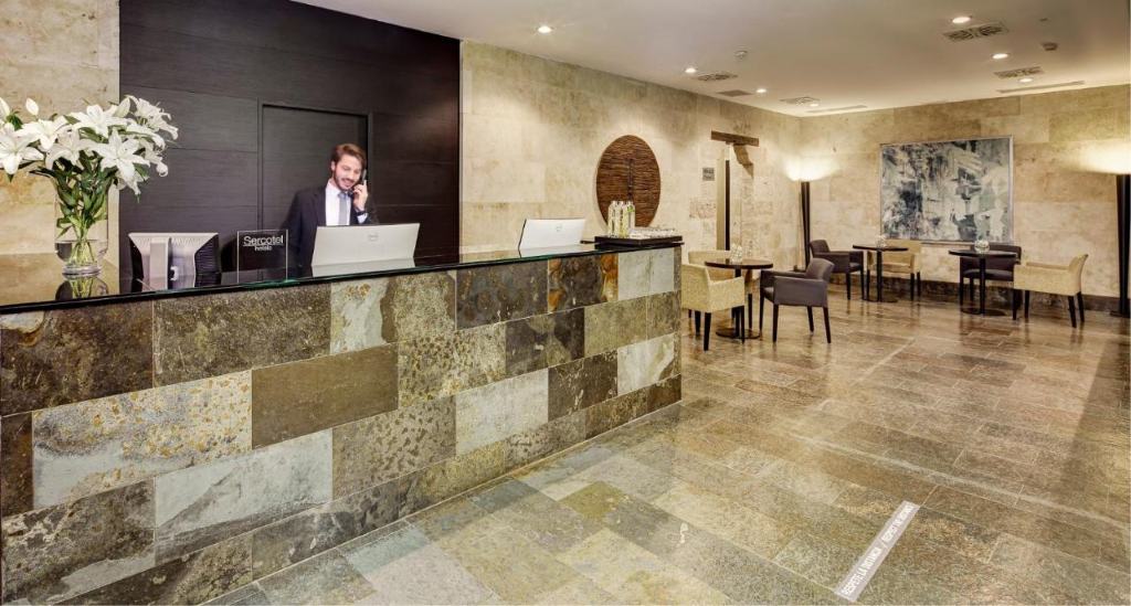 Sercotel Puerta de la Catedral - a bright, traditional and modern accommodation steps away from Salamanca's Cathedrals