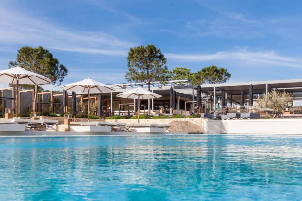 Domaine de Verchant & Spa - Relais & Châteaux - an upscale, unique and contemporary 5-star hotel featuring a wellness area, fitness center and swimming pool