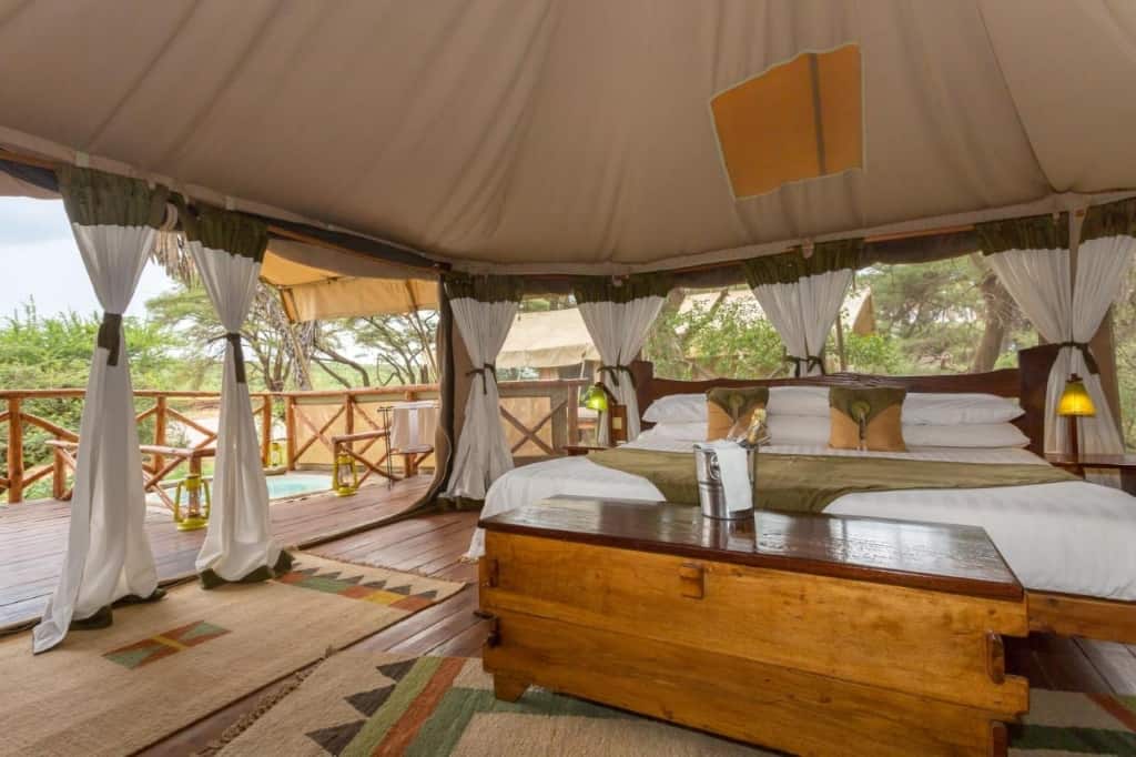 Elephant Bedroom Camp – Samburu - a unique, rustic and upscale resort surrounded by acres of magnificent nature 