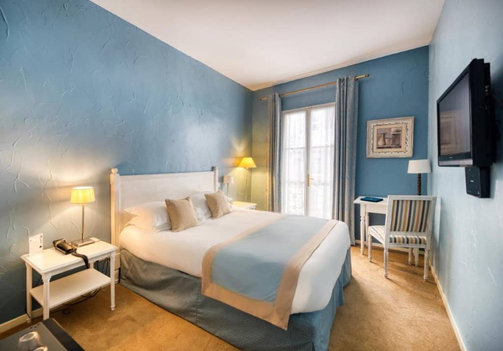 Hôtel d ‘Aragon - a cozy, vibrant and lavish boutique accommodation surrounded by several activities, cafes and bars 