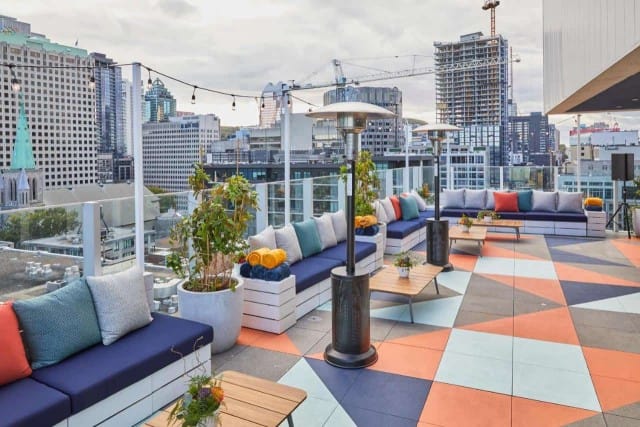 Rooftop Lounge at Hotel Monville l Global Grasshopper – travel inspiration for the road less travelled