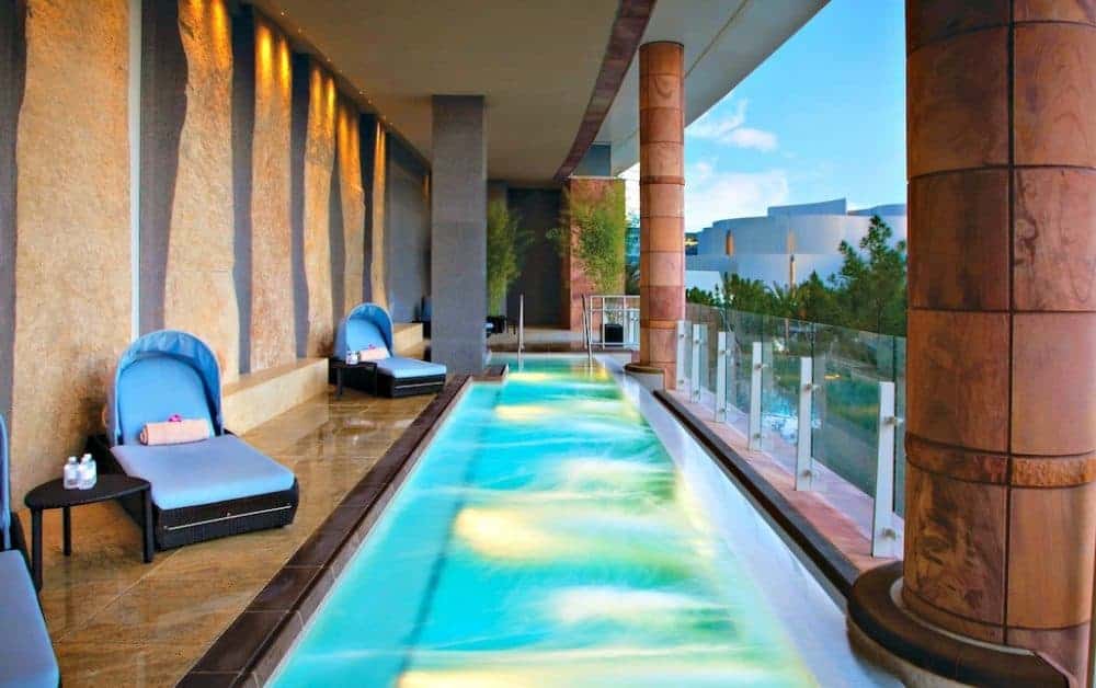 ARIA Resort and Casino Swimming Pool