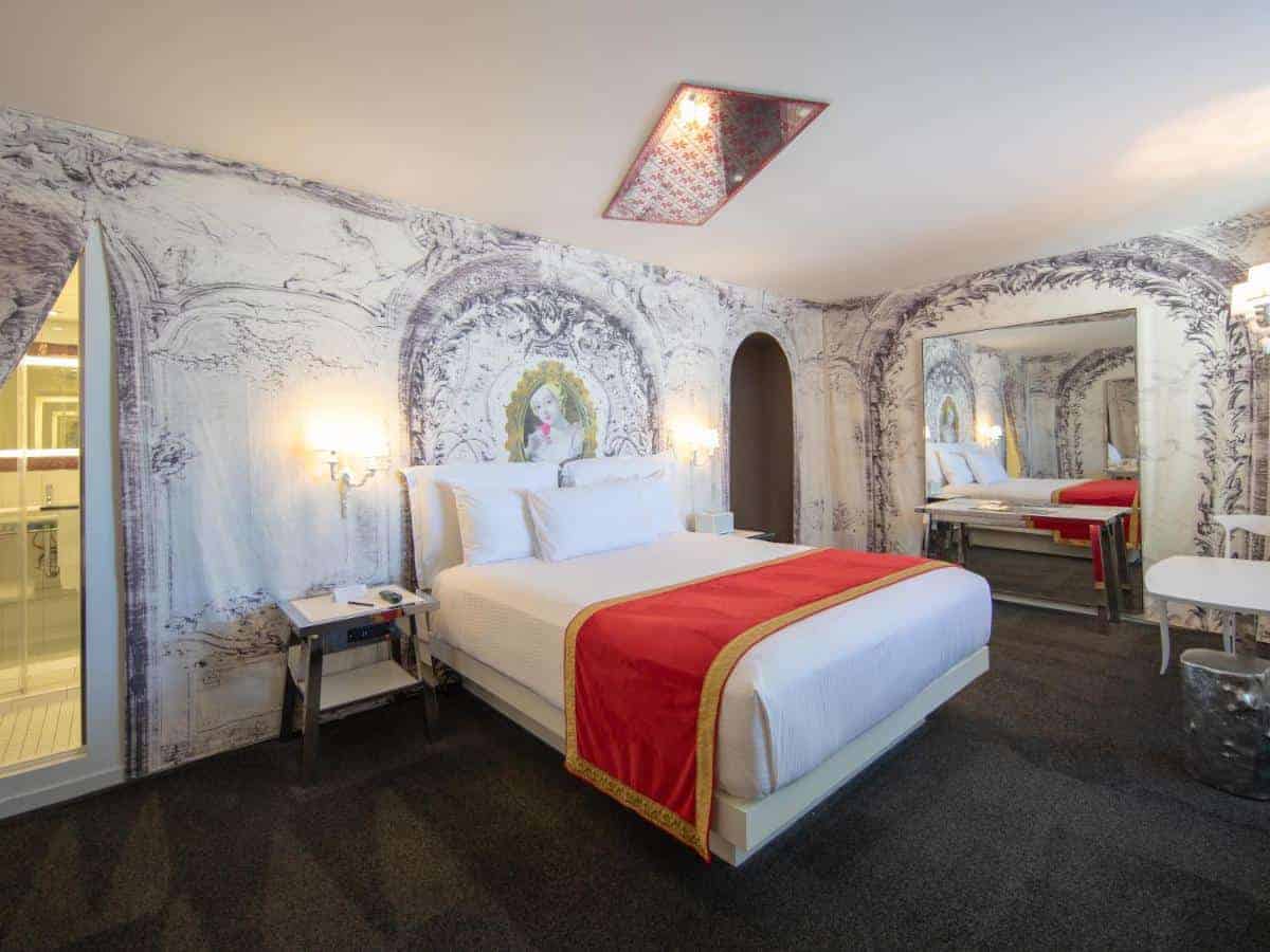 SAHARA Hotel Guest Room